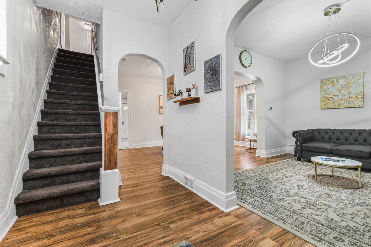 Contemporary Urban Home Niagara Falls Zewnętrze zdjęcie